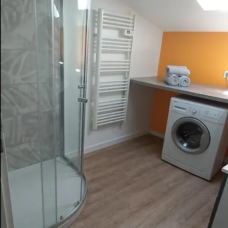Joli Petit Avec Fraicheur Et Confort Apartamento Lescure-dʼAlbigeois